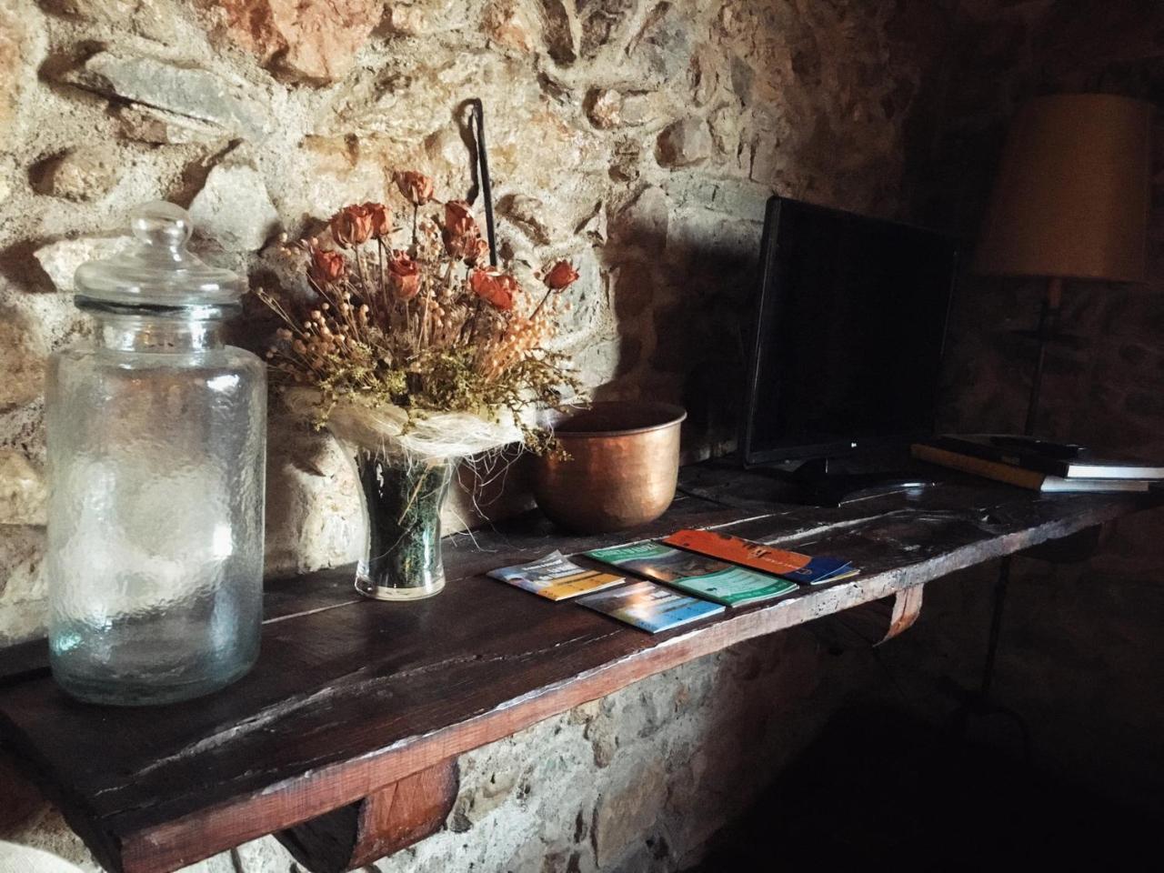 Masia Can Pou Canet de Adri Bagian luar foto
